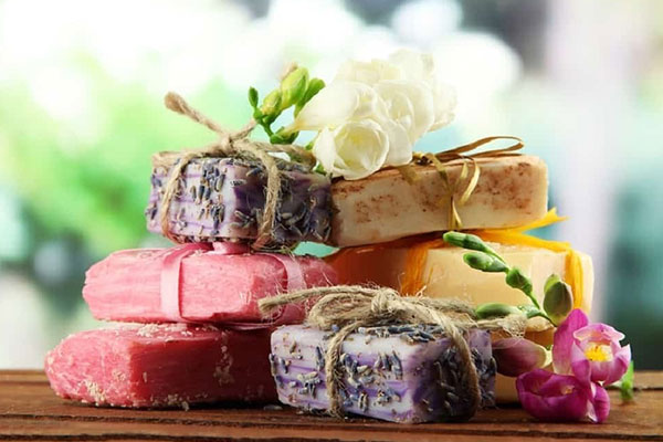 استيراد الصابون الطبيعي من سوريا, كيفية استيراد الصابون الحلبي, تجارة الصابون الطبيعي السوري, مميزات الصابون السوري الطبيعي, تكلفة استيراد الصابون من سوريا, فوائد الصابون الحلبي, طرق شحن الصابون السوري, الموردين الموثوقين للصابون السوري, تجارة الصابون الطبيعي في الأسواق الأوروبية, رسوم استيراد الصابون السوري, استيراد صابون زيت الزيتون السوري, استيراد صابون العسل السوري, استيراد صابون الكبريت من سوريا, كيفية تسويق الصابون السوري , استيراد الصابون السوري, الصابون الحلبي, تجارة الصابون الطبيعي, الصابون الطبيعي السوري, صابون زيت الزيتون, صابون العسل, صابون الكبريت, شحن الصابون السوري, موردو الصابون السوري, فوائد الصابون الطبيعي, تسويق الصابون السوري, تكاليف استيراد الصابون , ما هي خطوات استيراد الصابون الطبيعي من سوريا, كيف أجد موردين موثوقين للصابون السوري, ما هي تكلفة استيراد الصابون الحلبي, ما هي فوائد الصابون الطبيعي السوري, ما هي الرسوم الجمركية على استيراد الصابون, ما هي أفضل أنواع الصابون الحلبي للاستيراد, ما هي الأسواق التي تطلب الصابون السوري, كيف يتم تسويق الصابون الحلبي في الخارج, ما هي التحديات في تجارة الصابون السوري